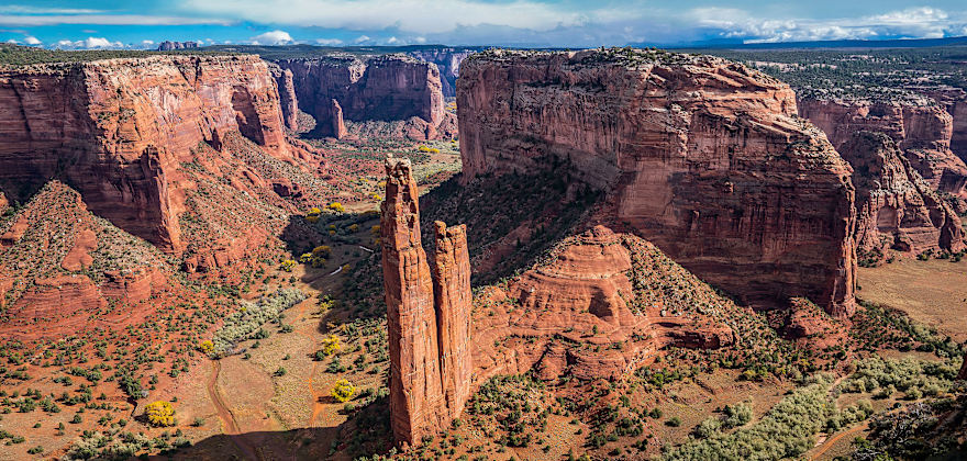 Canyon de Chelly Spider Rock in Arizona