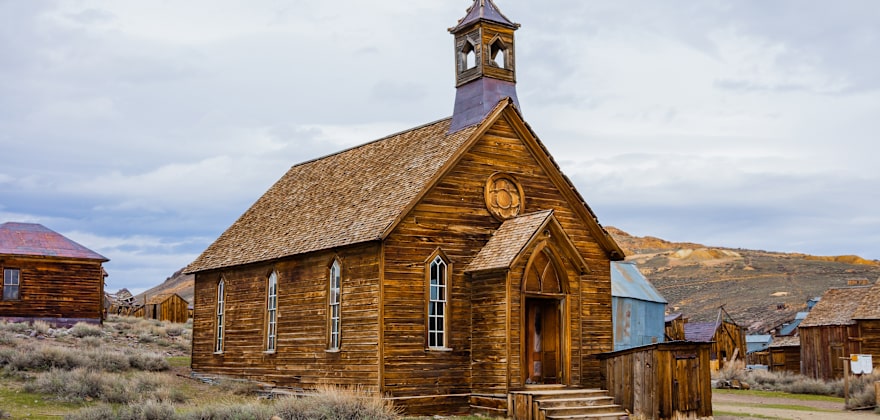 Top Scary Spots and Ghost Towns