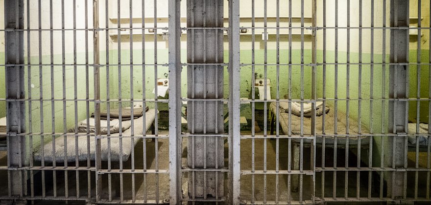 8 Haunted Places in California