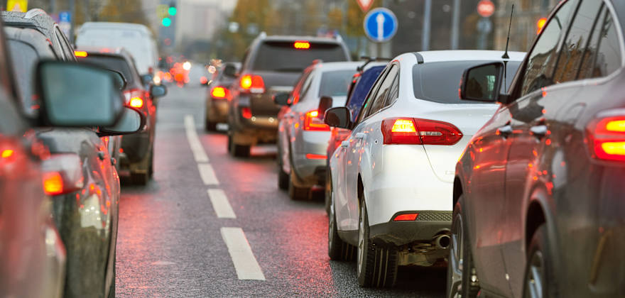 When to Use Hand and Turn Signals