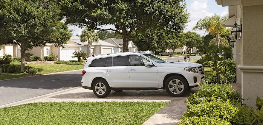 Tips for Parking and Storing Your Car for Extended Periods