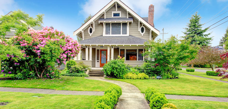 6 Budget-Friendly Ways to Improve Curb Appeal