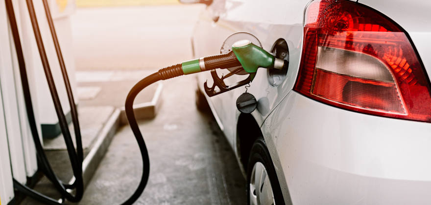 How to Keep Your Credit Card Safe at the Gas Pump