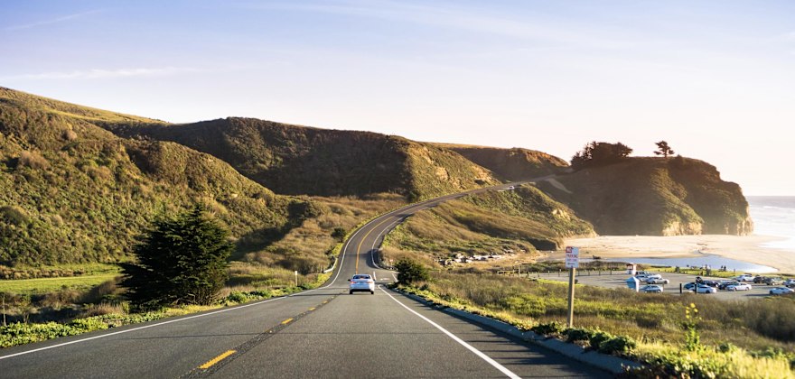 Scenic Coastal Drives from Destination Cities