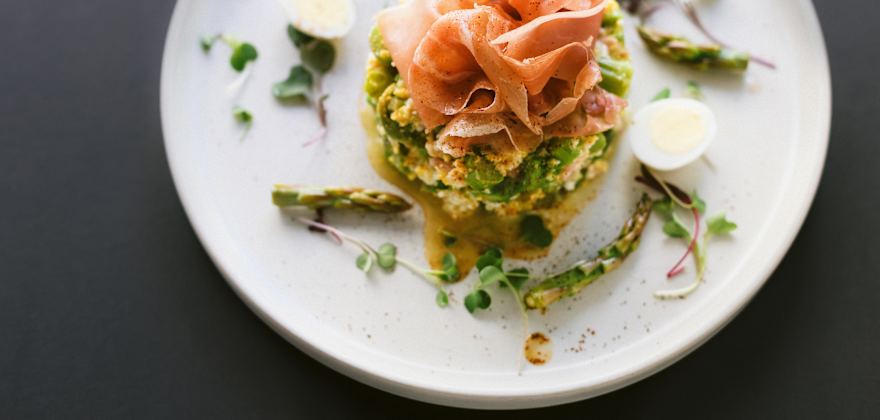 Best Union Square Restaurants for Shoppers