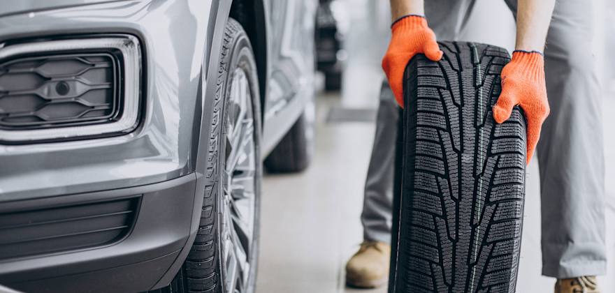When to Replace Tires and How to Buy New Ones