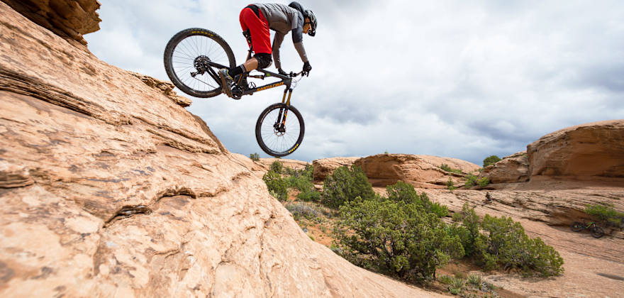 7 Top Mountain Biking Towns in the West