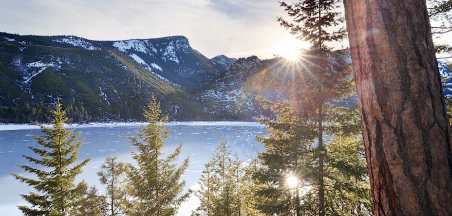 Lake Como in Montana's Bitterroot Valley on a winter's day.