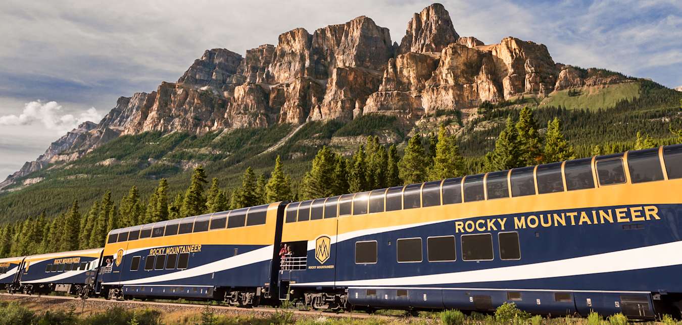 rocky mountaineer train