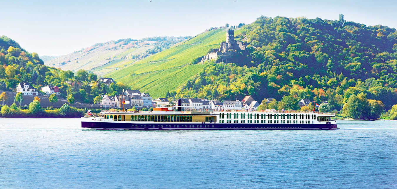 trafalgar river cruise ship on the rhine