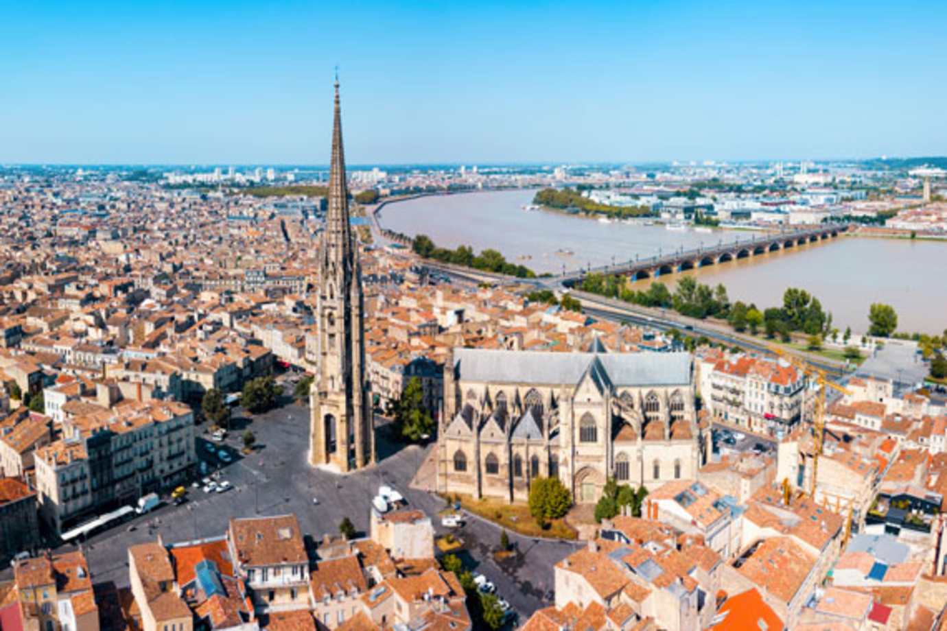 visit bordeaux on a taste of bordeaux river cruise
