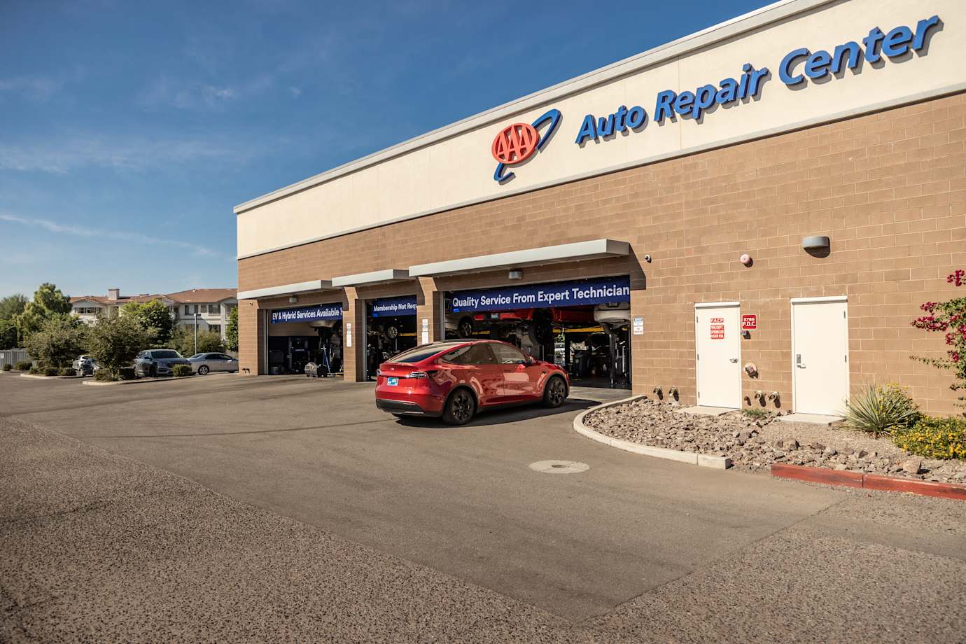 gilbert auto repair center location