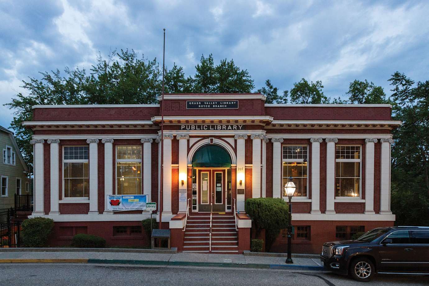 Outside the Grass Valley Library–Royce Branch in downtown Grass Valley, California, at dusk.