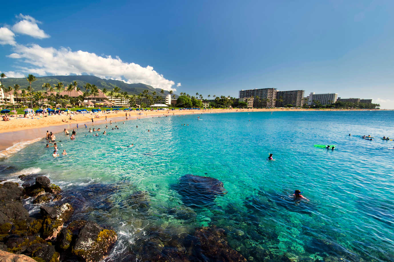 beach and resorts in maui hawaii