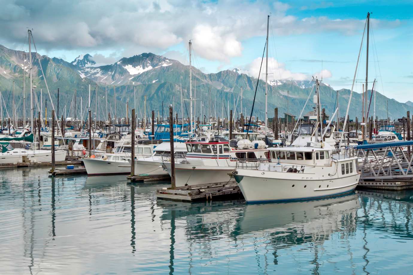 boats anchored in seward alaska