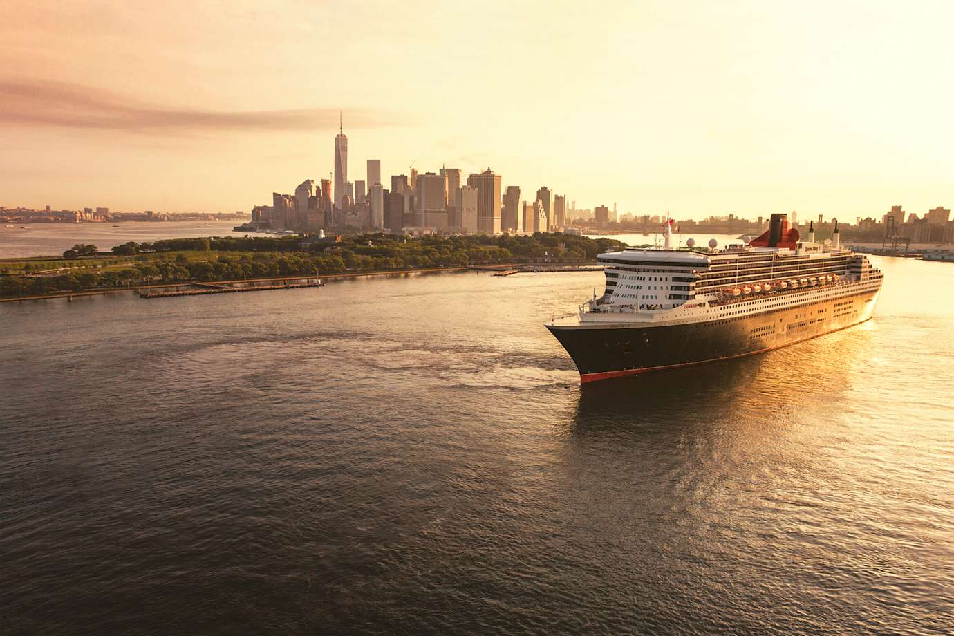 cunard ship sailing out of new york