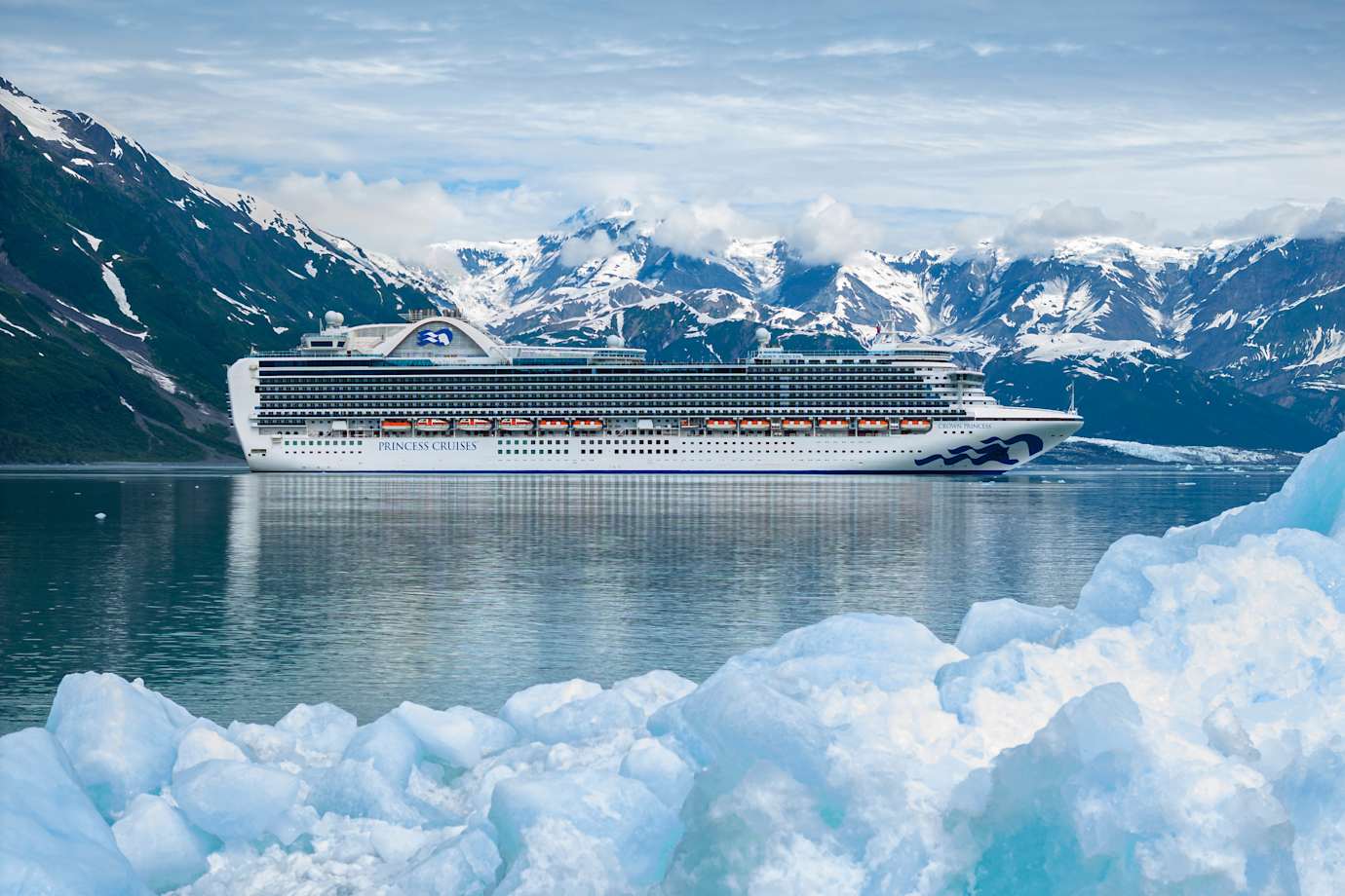 princess ship by alaska glaciers