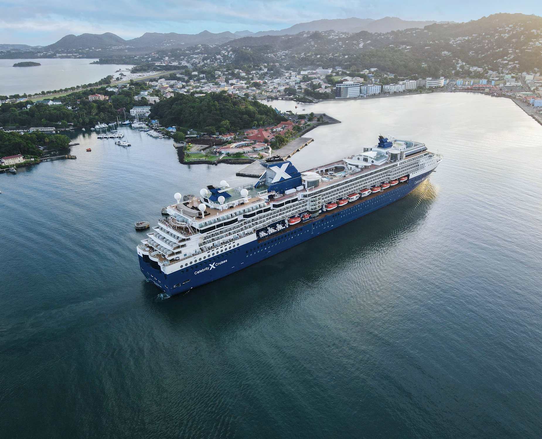 Cruise ship