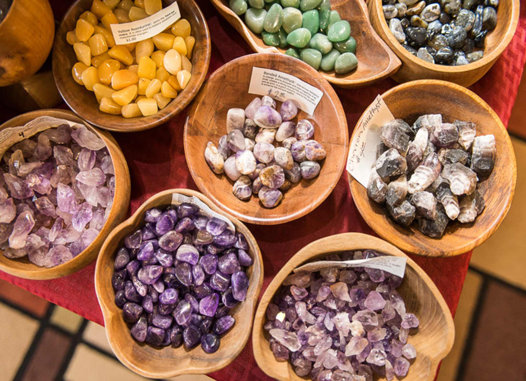 colorful rock and mineral specimens from C&H Family Jewels in Dayton, Oregon, picture