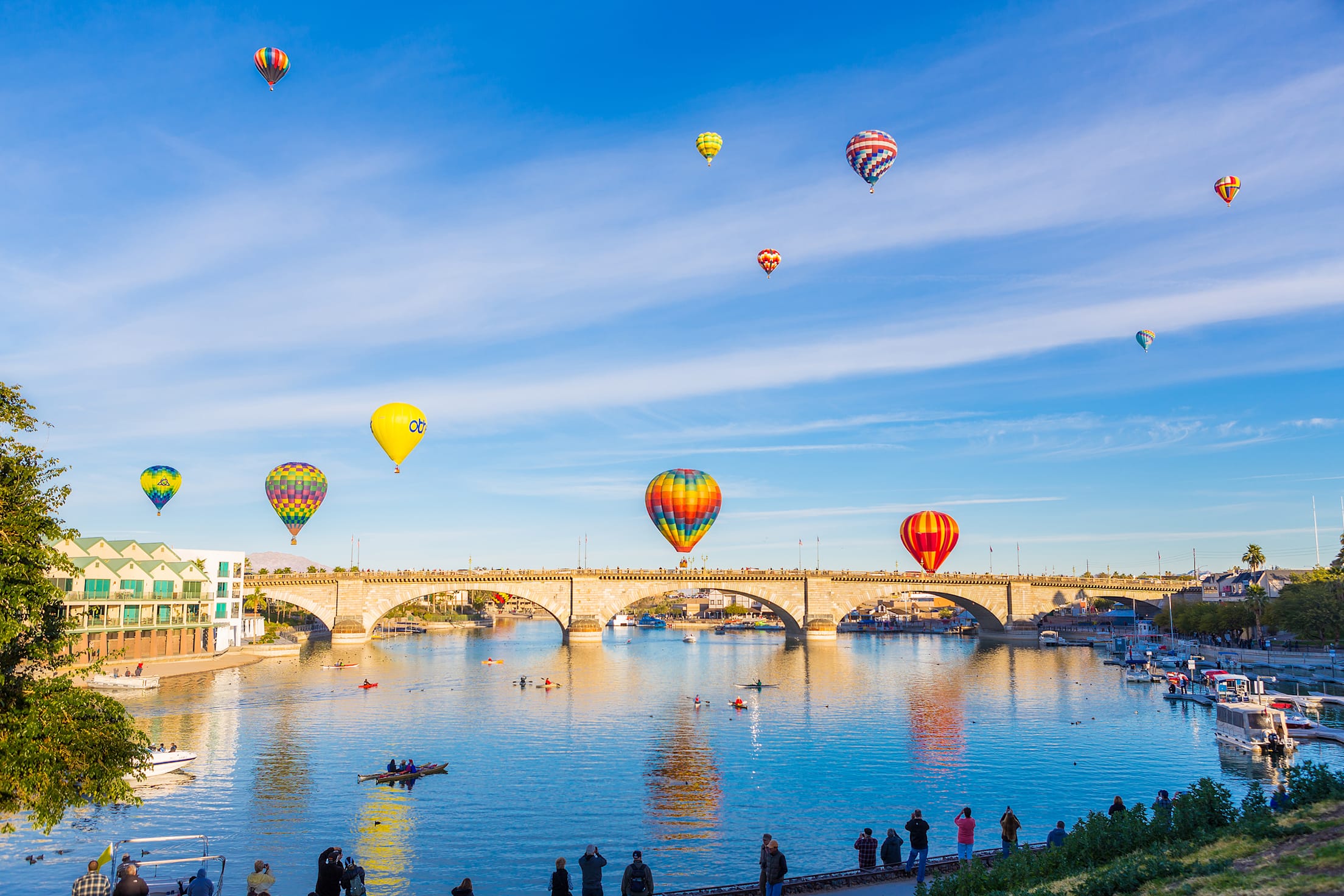 Lake Havasu London Bridge with colorful hot air balloons floating above
