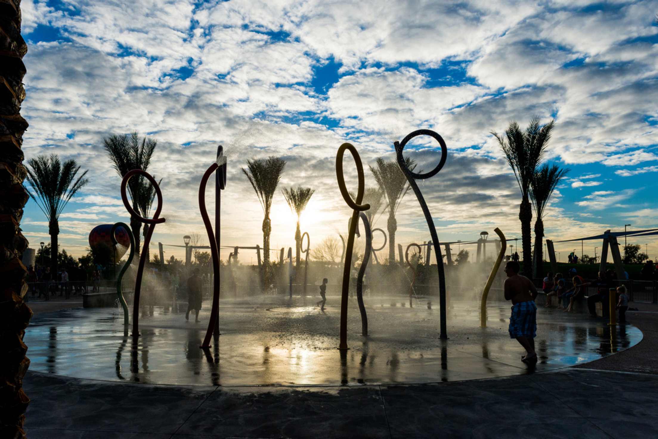 the splash pad at Riverview Park in Mesa, AZ, image