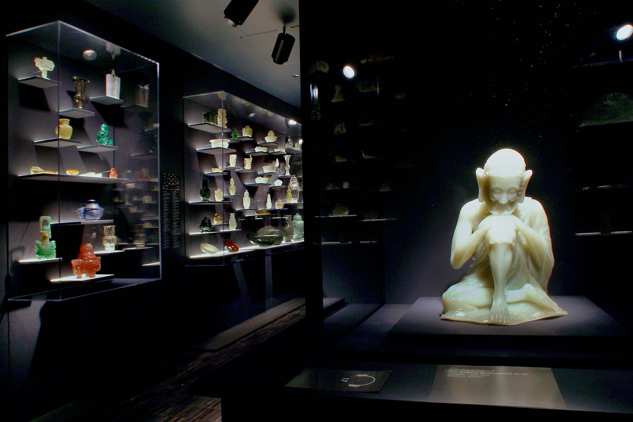 jade pieces at the Asian Art Museum in San Francisco, image