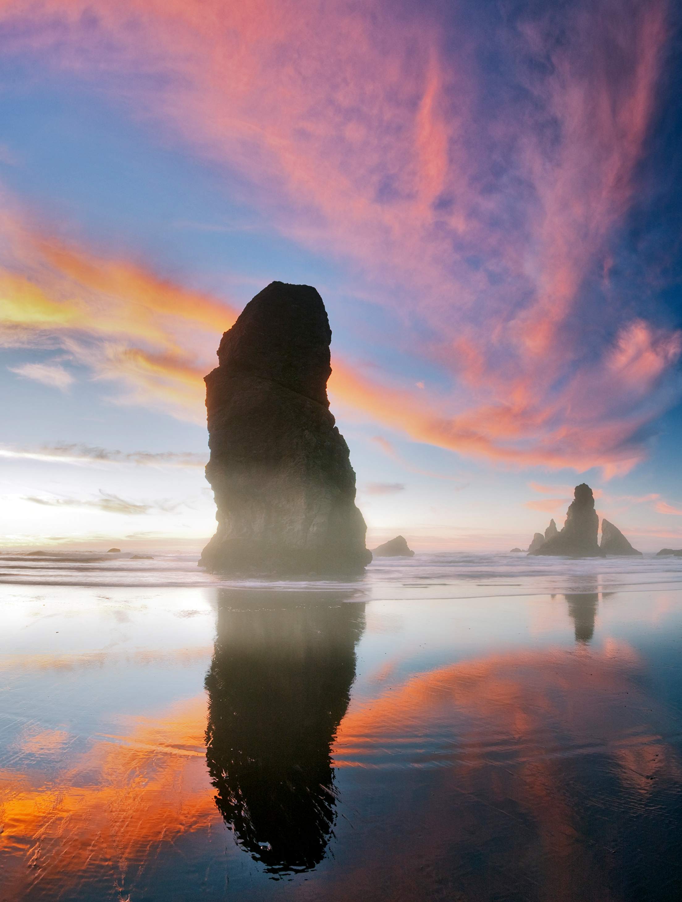 sea stacks at Samuel H. Boardman park, Oregon, image