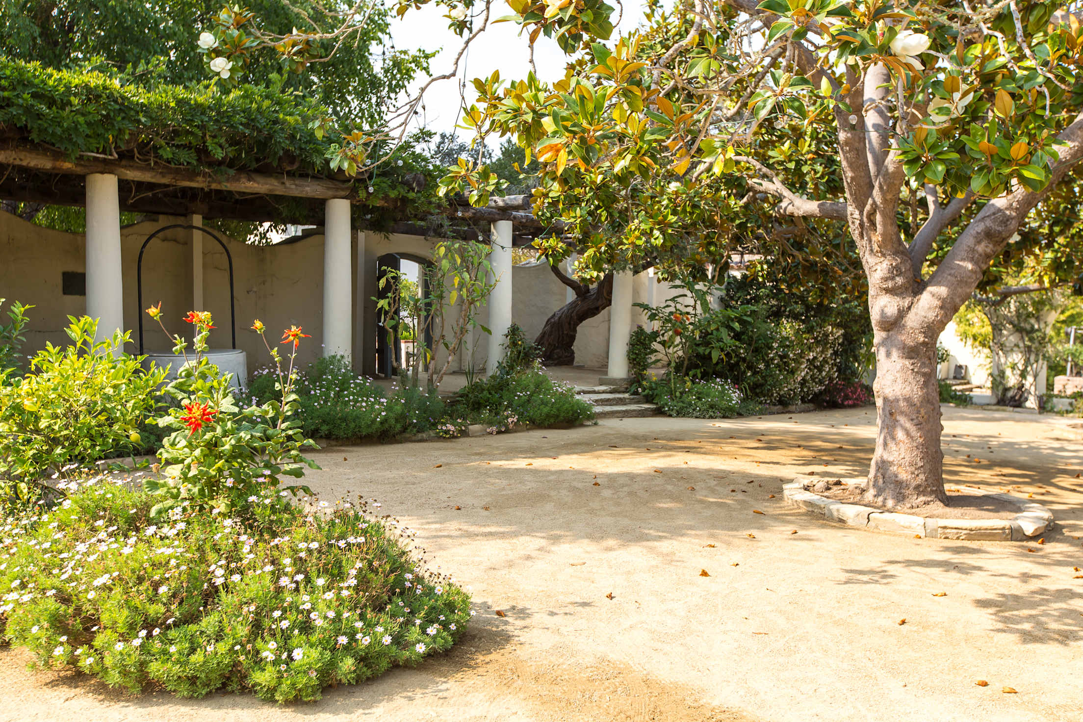 a historic garden at the Memory Garden at the Pacific House, image