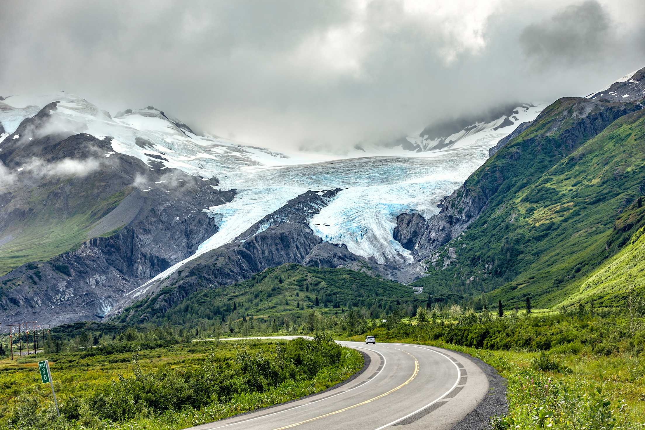 The view of the Worthington Glacier on Prince William Sound, near Valdez, Alaska from the road.