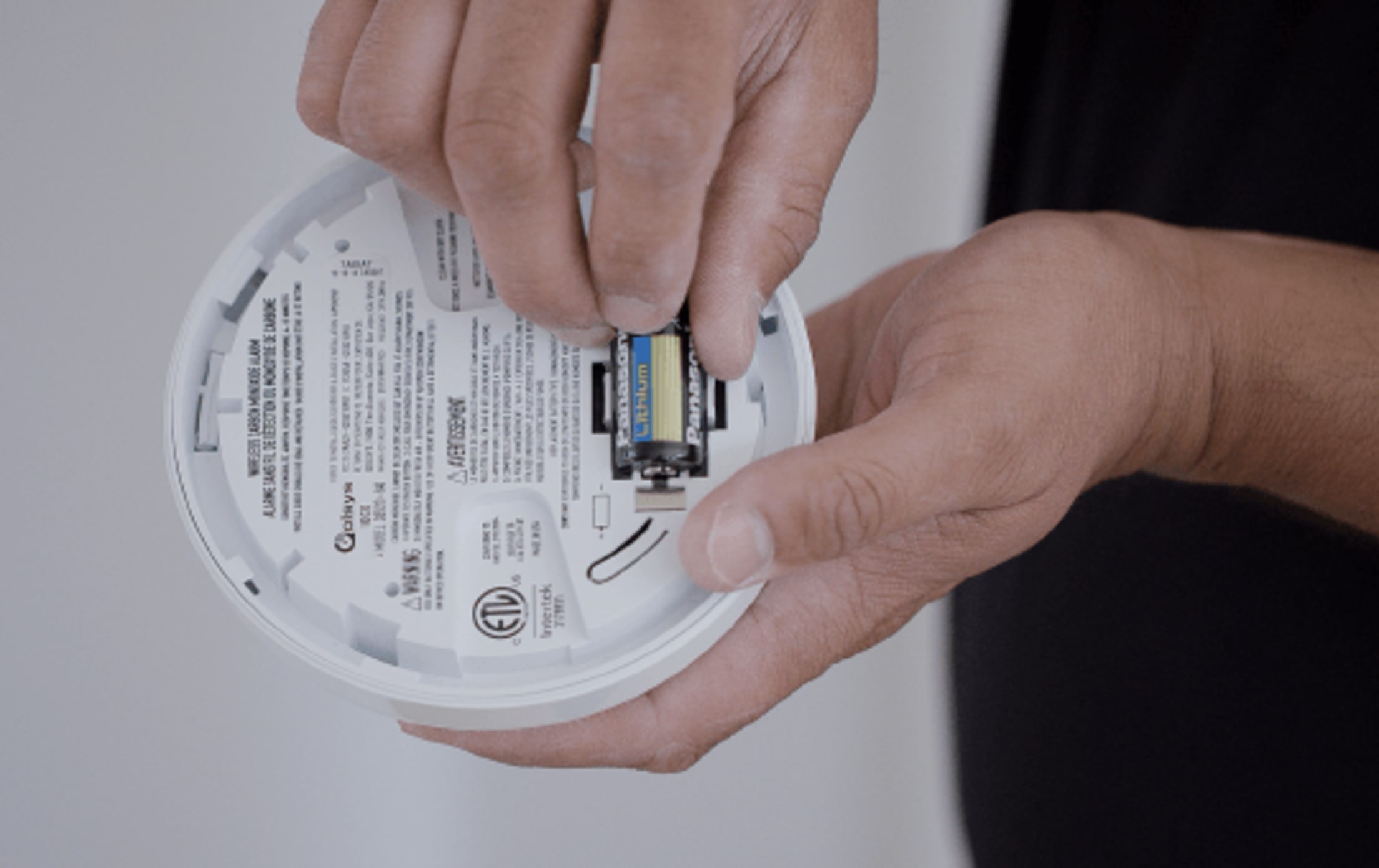Insert a battery into the carbon monoxide detector
