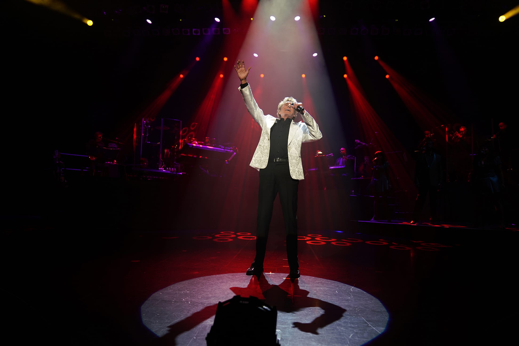 Barry Manilow performing on stage at Westgate.