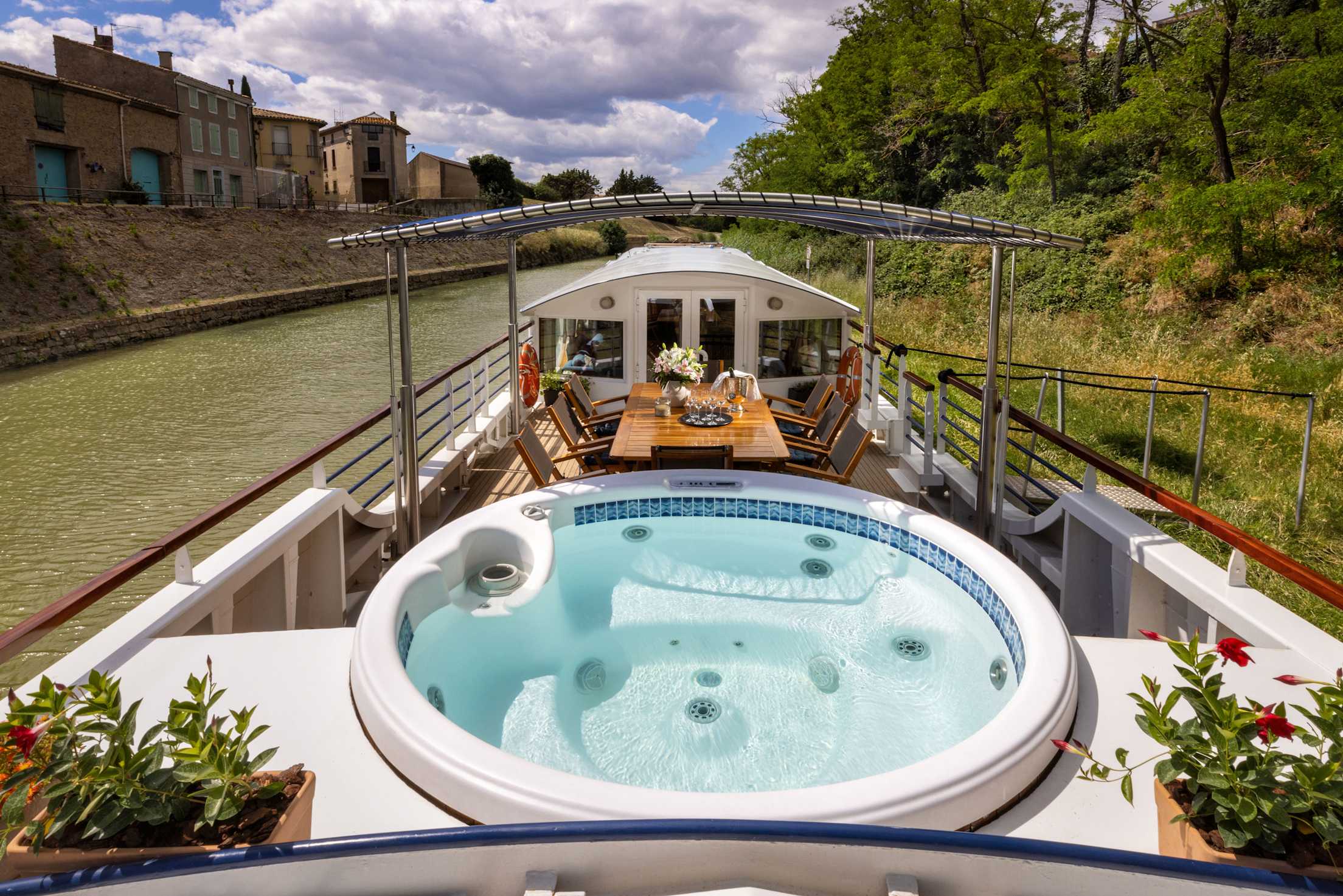A hot tub aboard Barge Enchante on the Canal du Midi.