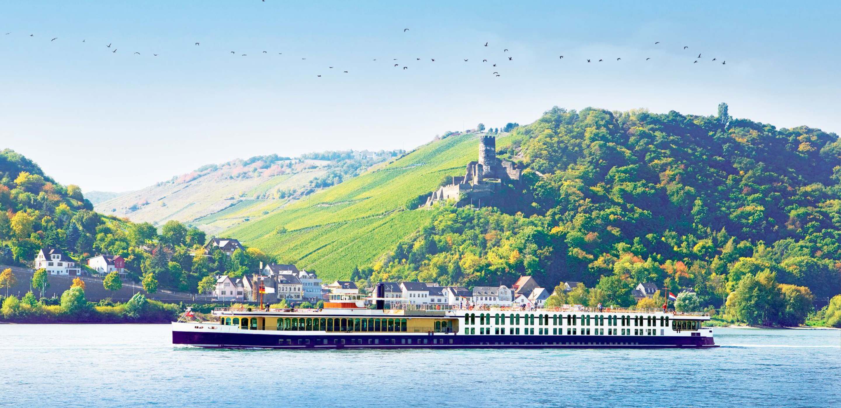 trafalgar river cruise ship