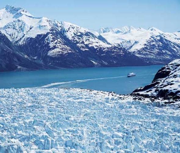 holland america ship in glacier bay