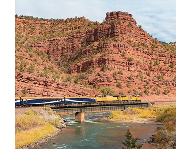 rocky mountaineer on rockies to the red rocks journey