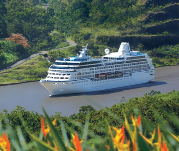 oceania cruise ship in panama canal