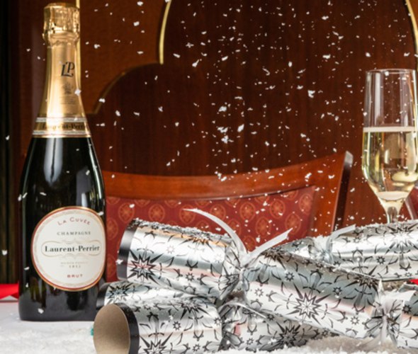 champagne and crackers on cunard holiday cruise