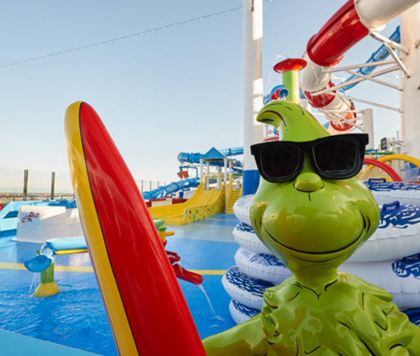 grinch on carnival holiday cruise
