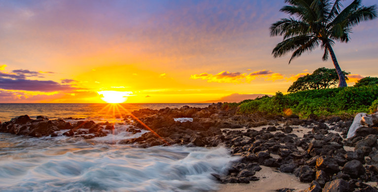 planning a trip where you can see a sunset in hawaii