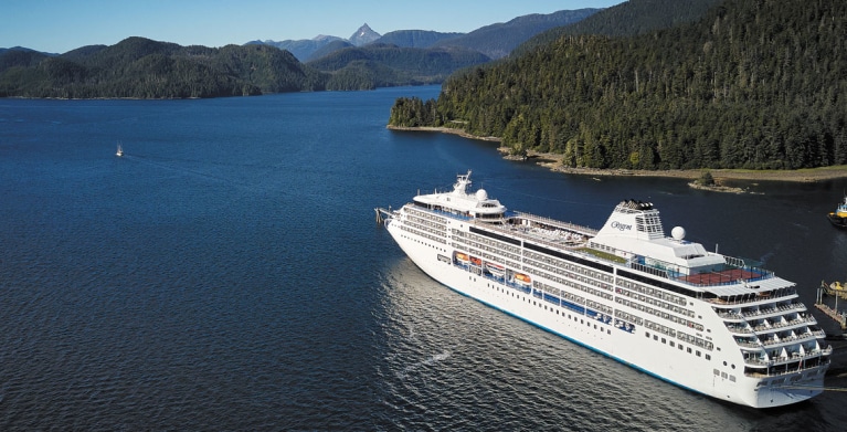 regent seven seas cruises ship in alaska