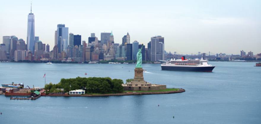 cunard ship sailing out of new york