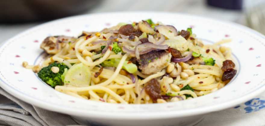 plate of pasta in italy