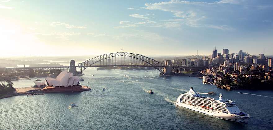 regent seven seas ship in sydney harbor