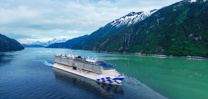 seabourn cdruise ship docked on ice