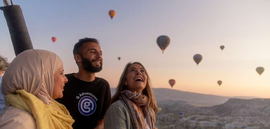 group in hot air balloon