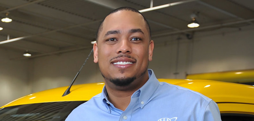a headshot of Joshua Beverly