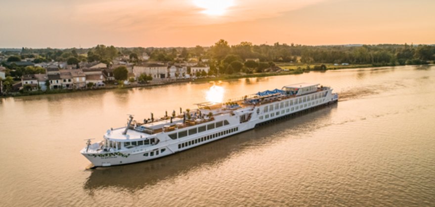 uniworld ships cruise through the bordeaux region in france