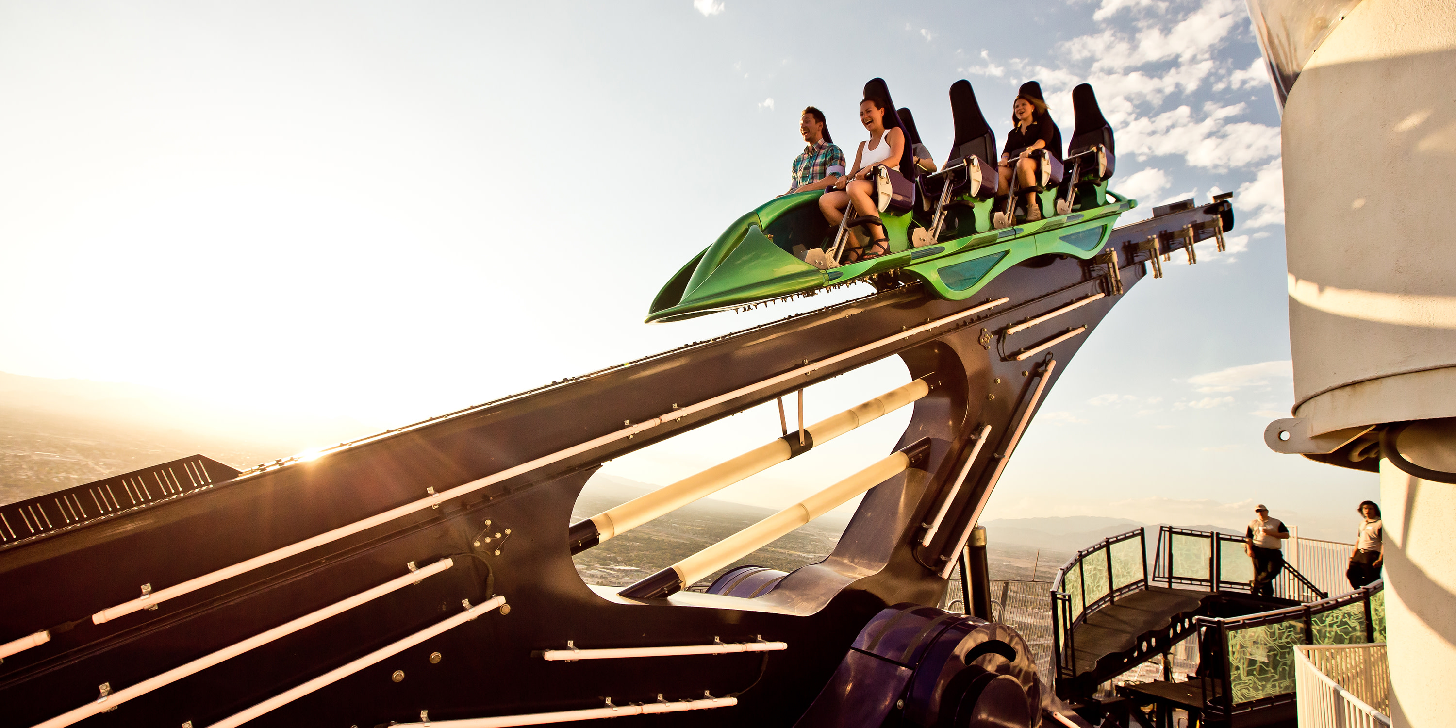 THRILL RIDES IN LAS VEGAS — FLYING THE NEST