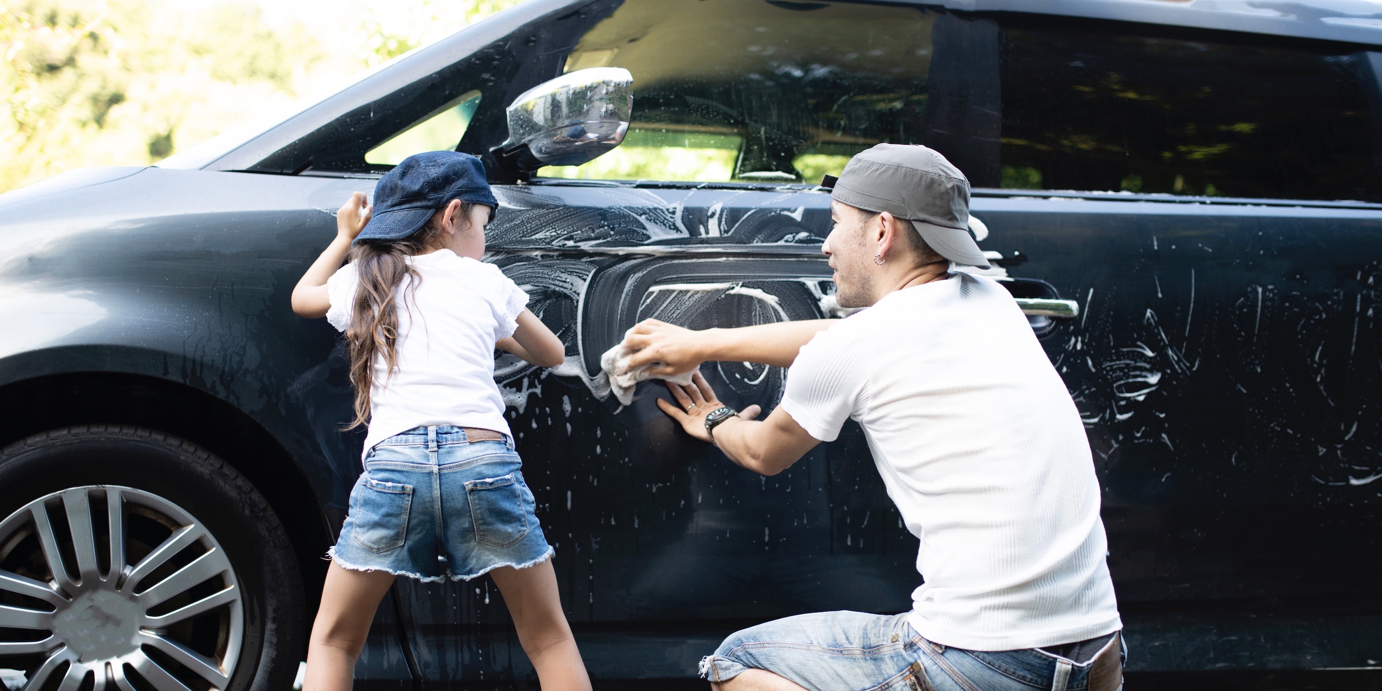 How to Remove Car Wax Like a Pro After Auto Detailing Training