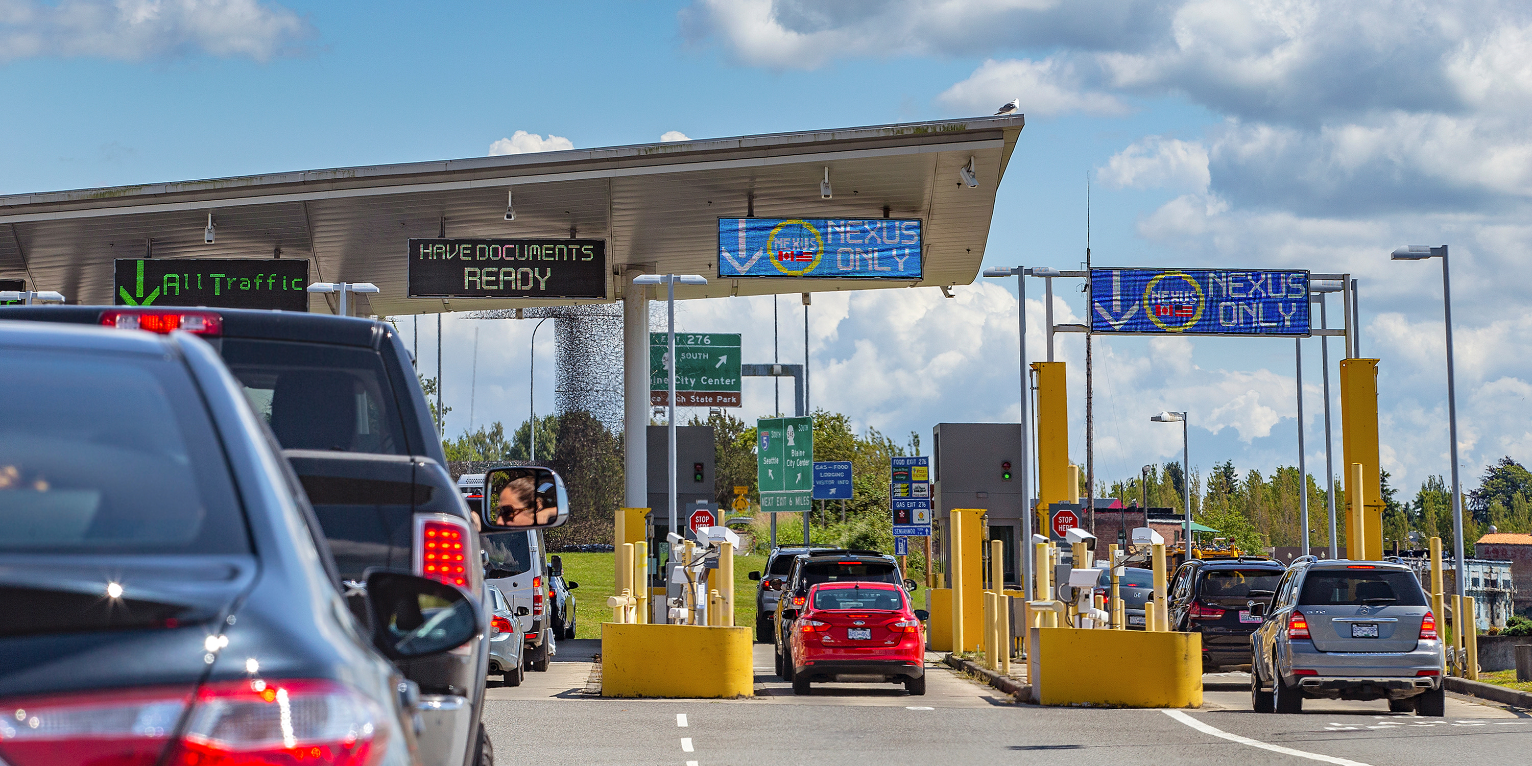 US Border Crossing Records: Mexico and Canada